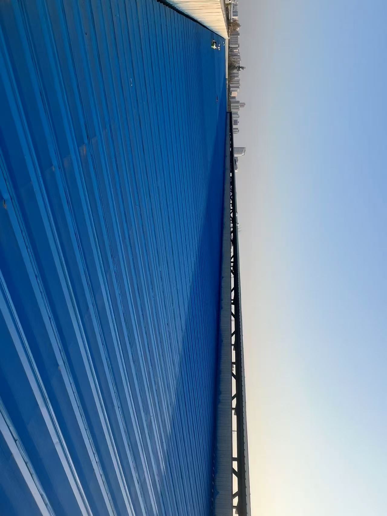 彩钢瓦翻新是选择水性漆还是油性漆